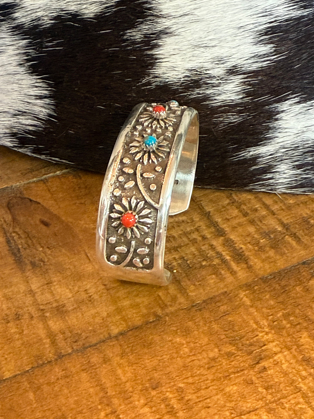 Sterling silver Flower cuff