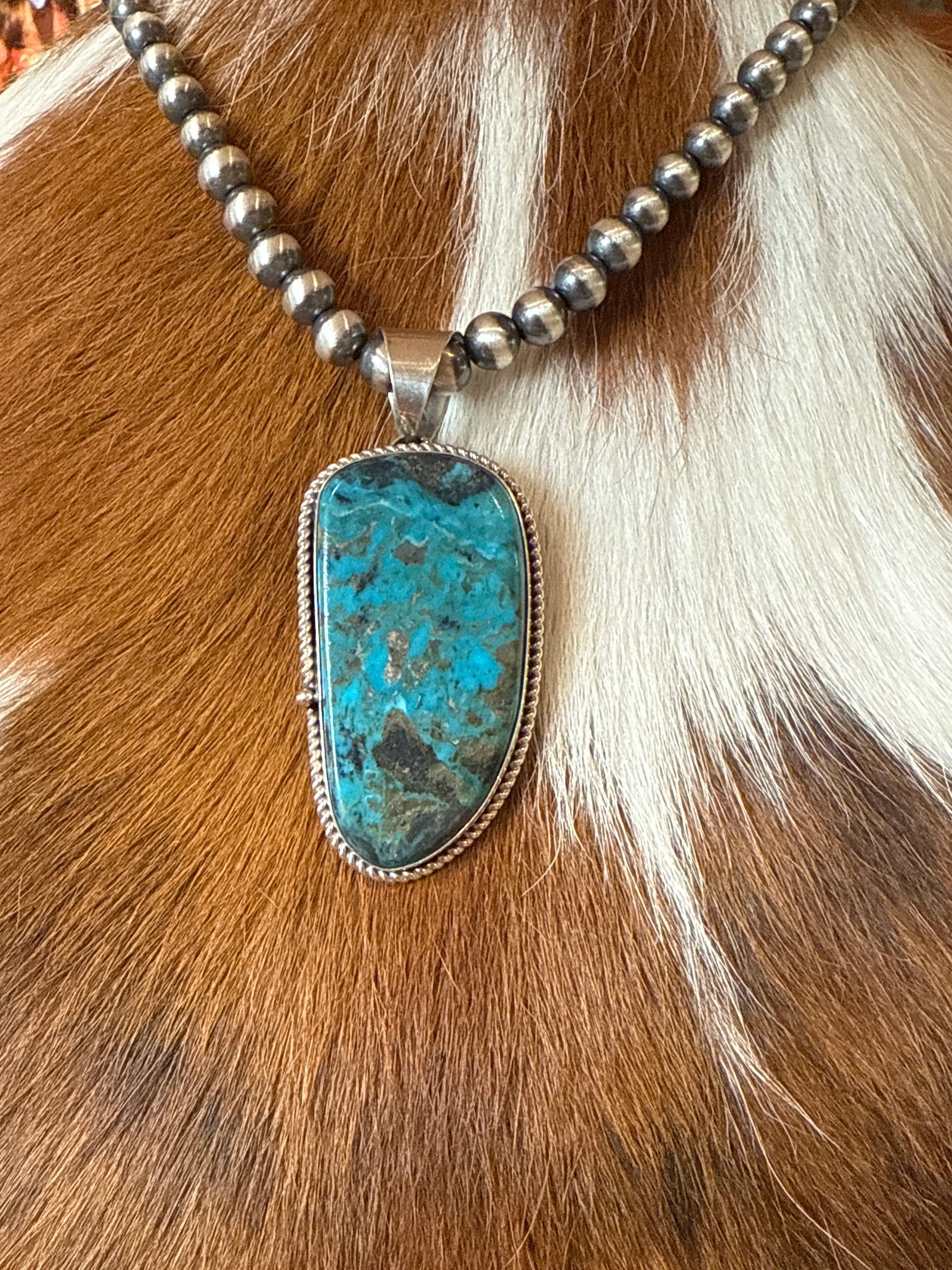 Sterling silver 18 inch necklace with pendant